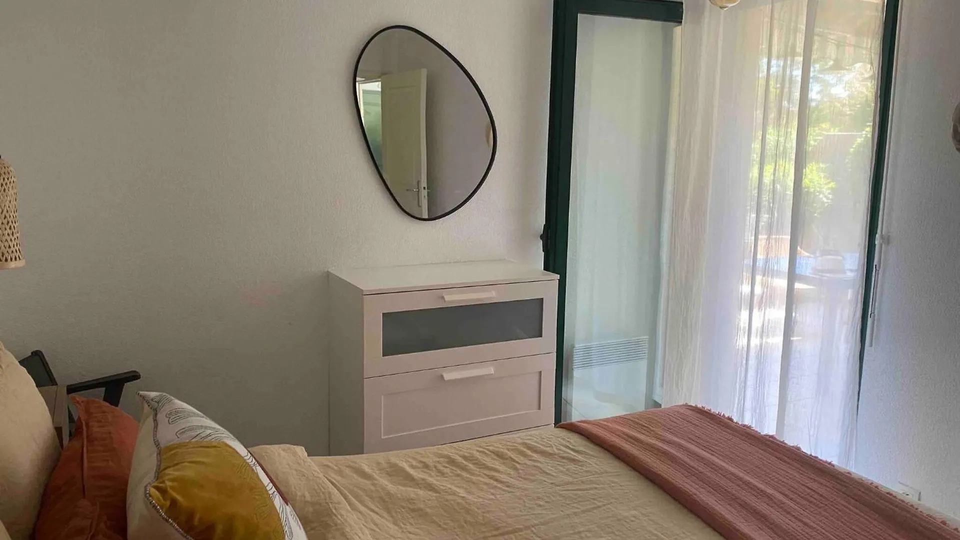 Bikini, An Apartment Near The Square Cavalaire-sur-Mer 0*,  Francia